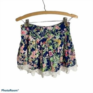 LF Floral Lace Hem Skort NWT Sz 8 Boho Paper Heart